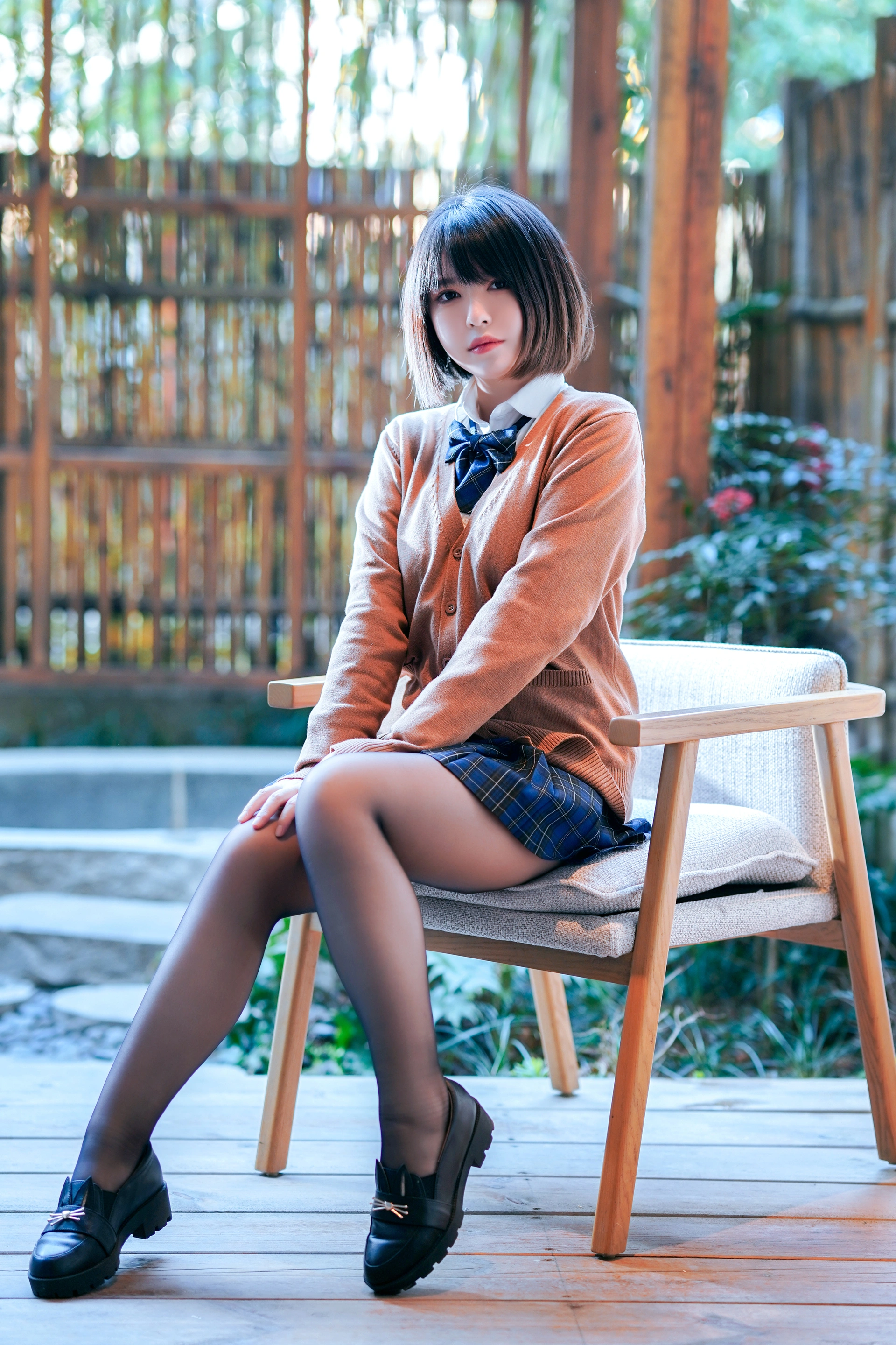 半半子 – NO.064 彼女の制服 0